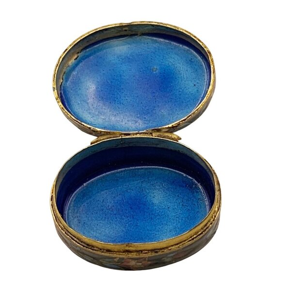 Vintage Petit Point Cloisonné Enamel Pill Box Embroidery Oval Shape - Picture 5 of 9